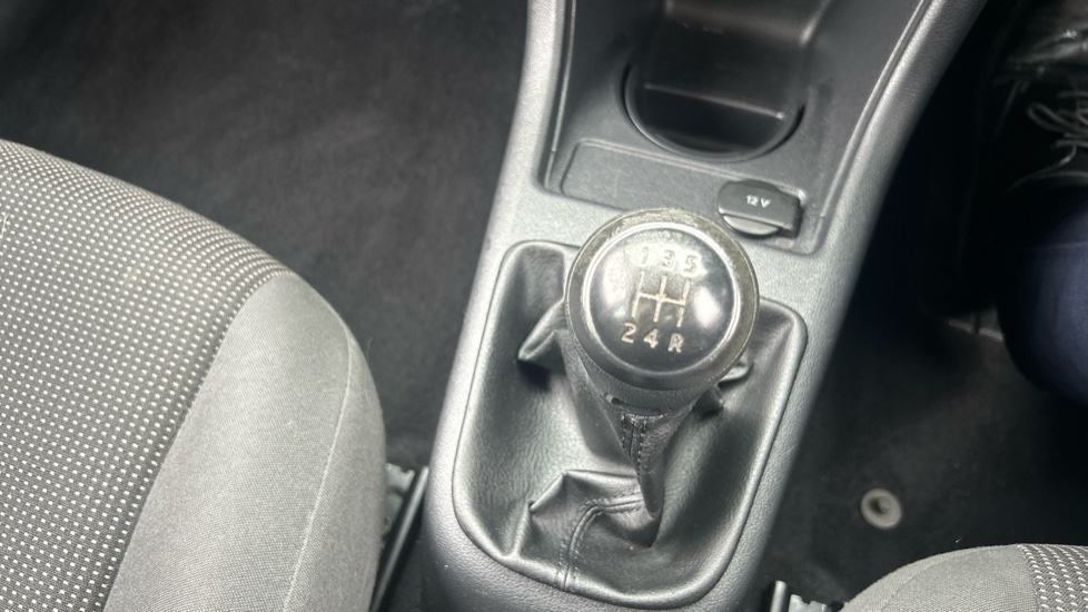 Volkswagen Up 1.0 Take Up 5dr Petrol Hatchback - Image 28