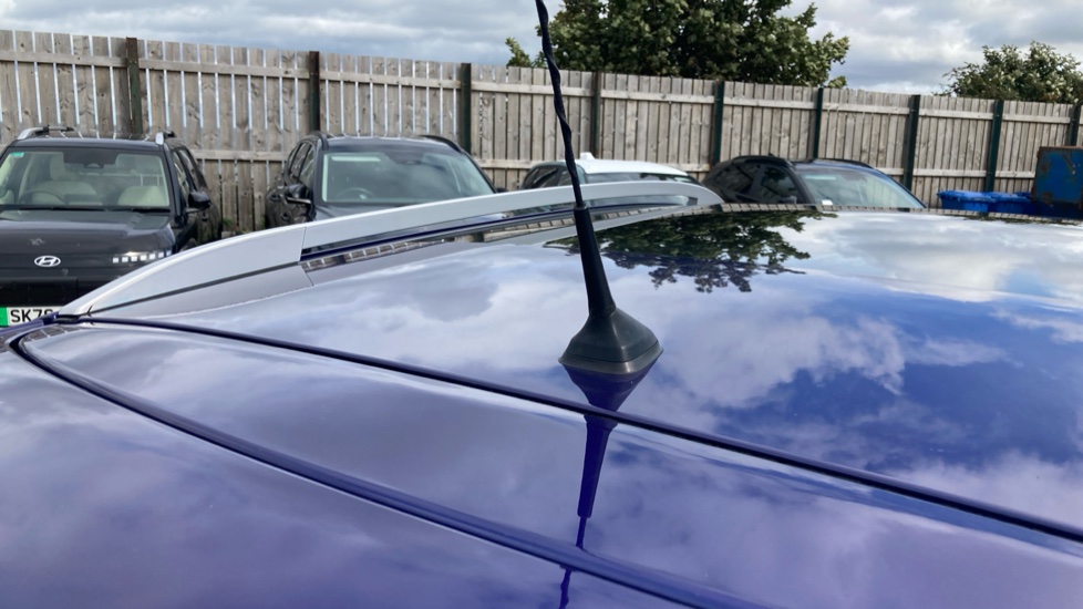Nissan Qashqai 1.6 dCi N-Connecta 5dr Diesel Hatchback - Image 39