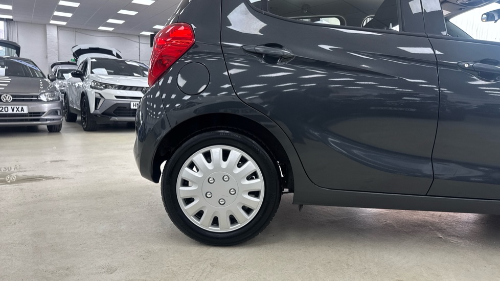Vauxhall Viva 1.0 SE 5dr Petrol Hatchback - Image 7