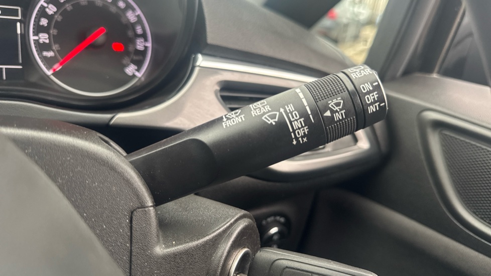 Vauxhall Corsa 1.4 ecoFLEX Energy 5dr [AC] Petrol Hatchback - Image 32