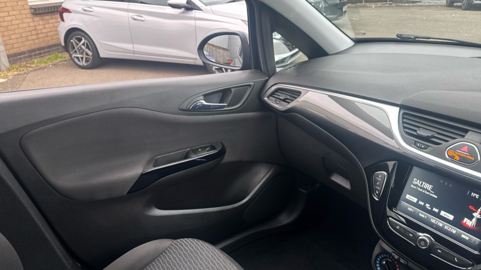 Vauxhall Corsa 1.4 ecoFLEX Energy 5dr [AC] Petrol Hatchback - Image 34