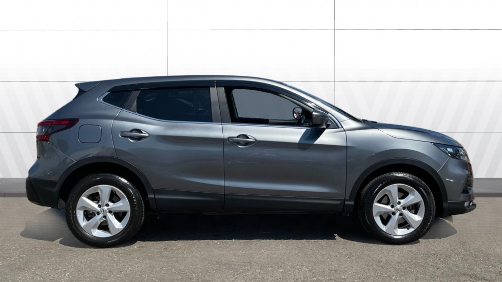 Nissan Qashqai 1.3 DiG-T Acenta Premium 5dr Petrol Hatchback - Image 5
