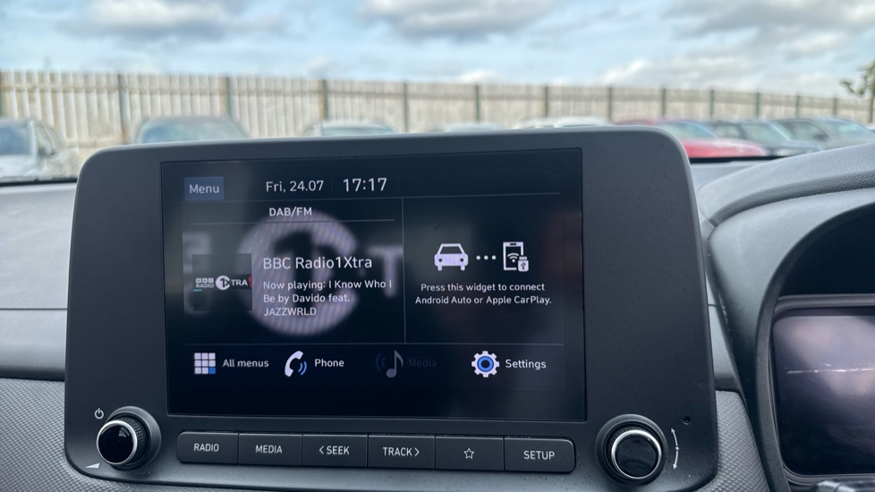 Hyundai KONA 1.0 TGDi 48V MHEV SE Connect 5dr Petrol Hatchback - Image 12