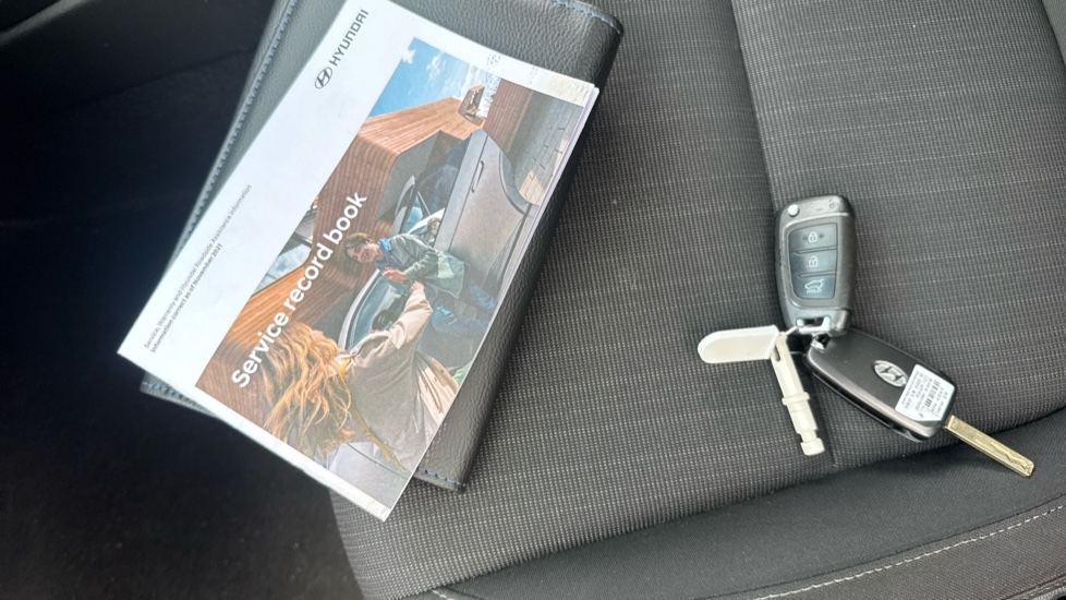 Hyundai KONA 1.0 TGDi 48V MHEV SE Connect 5dr Petrol Hatchback - Image 19