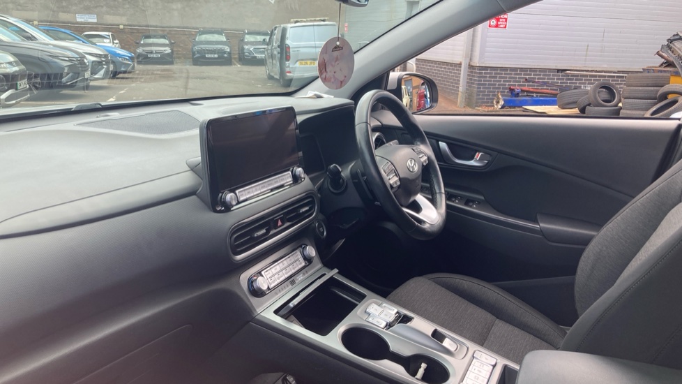 Hyundai KONA 150kW Premium 64kWh 5dr Auto Electric Hatchback - Image 9