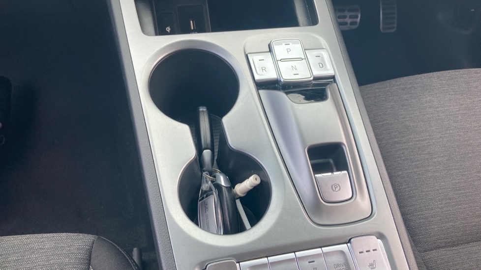 Hyundai KONA 150kW Premium 64kWh 5dr Auto Electric Hatchback - Image 13