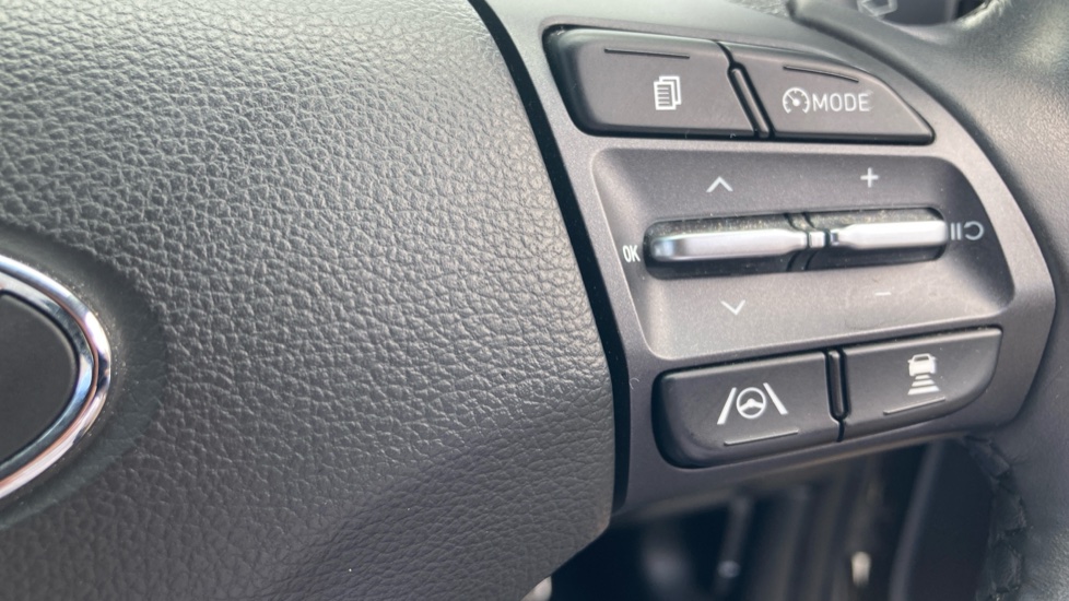 Hyundai KONA 150kW Premium 64kWh 5dr Auto Electric Hatchback - Image 22