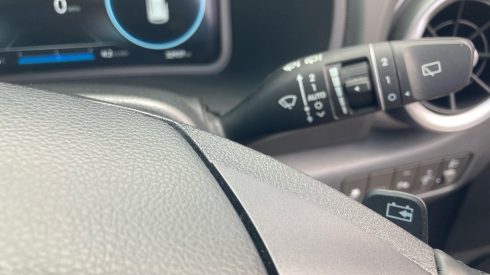 Hyundai KONA 150kW Premium 64kWh 5dr Auto Electric Hatchback - Image 23