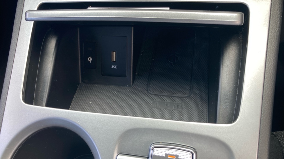 Hyundai KONA 150kW Premium 64kWh 5dr Auto Electric Hatchback - Image 26