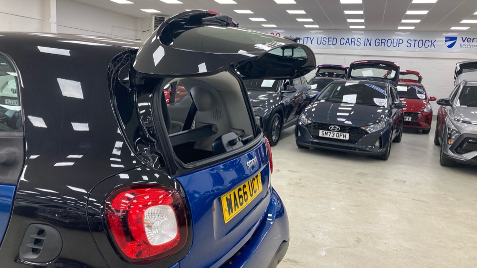 smart fortwo coupe 1.0 Prime 2dr Petrol Coupe - Image 25