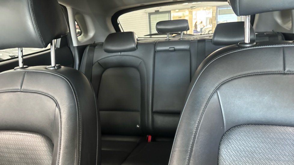Hyundai KONA 150kW Premium SE 64kWh 5dr Auto Electric Hatchback - Image 15