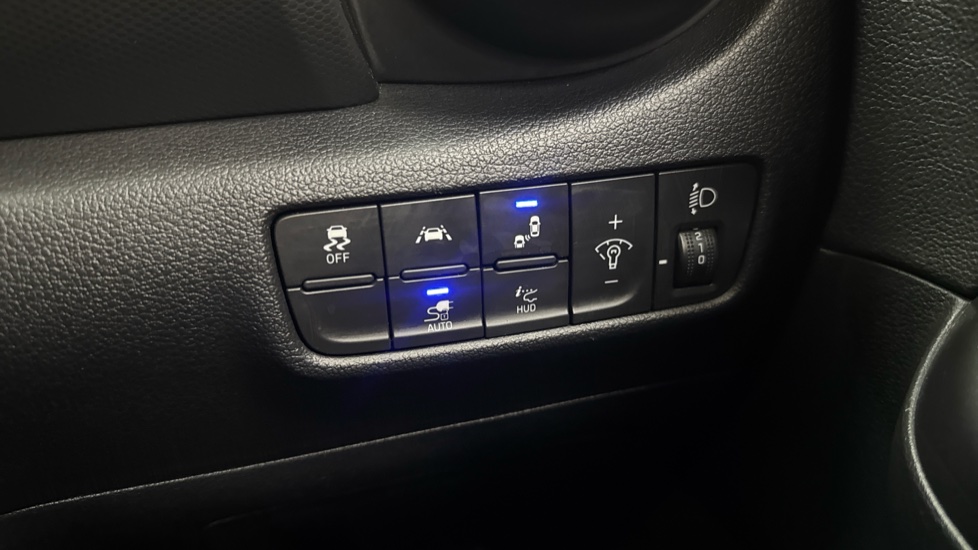 Hyundai KONA 150kW Premium SE 64kWh 5dr Auto Electric Hatchback - Image 26