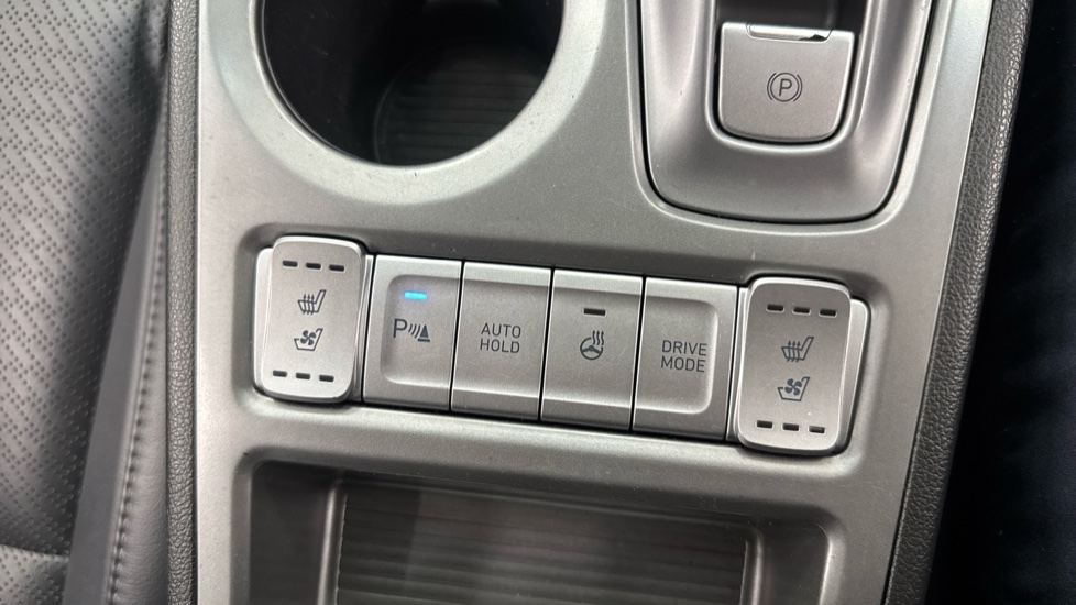 Hyundai KONA 150kW Premium SE 64kWh 5dr Auto Electric Hatchback - Image 30