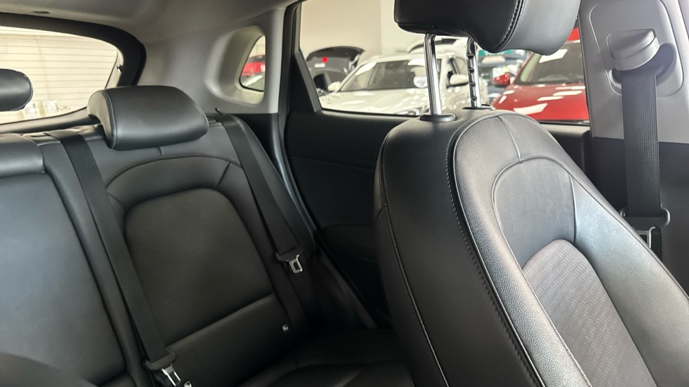 Hyundai KONA 150kW Premium SE 64kWh 5dr Auto Electric Hatchback - Image 39