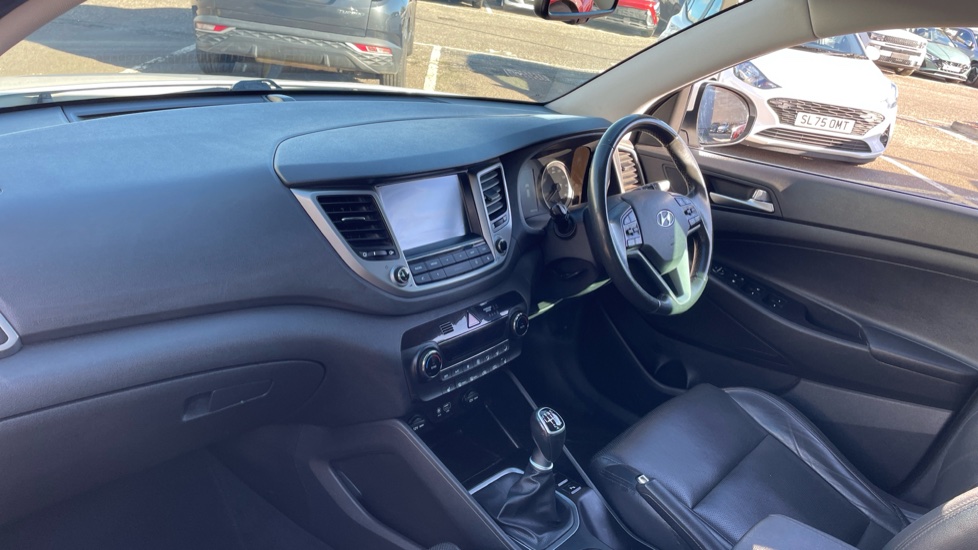 Hyundai TUCSON 1.6 TGDi Sport Edition 5dr 2WD Petrol Estate - Image 9