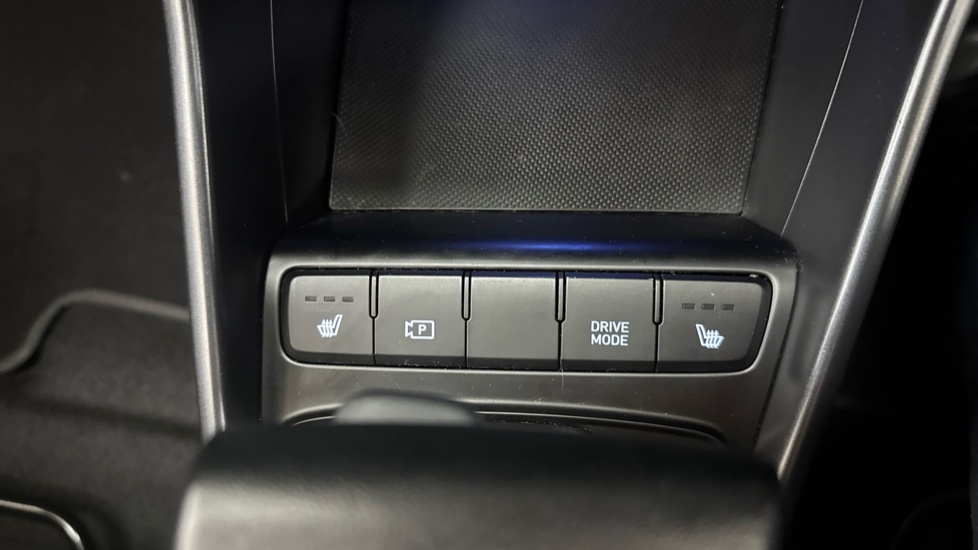 Hyundai BAYON 1.0 TGDi [90] Black Line 5dr DCT Petrol Hatchback - Image 37