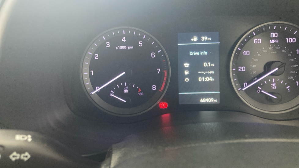 Hyundai TUCSON 1.6 GDi Premium 5dr 2WD Petrol Estate - Image 18