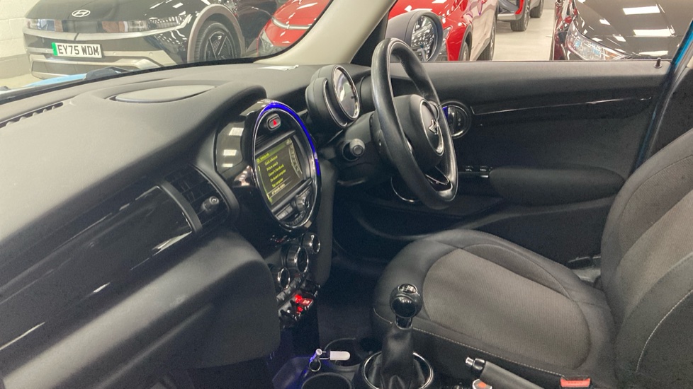 MINI Hatchback 1.2 One 5dr Petrol Hatchback - Image 9