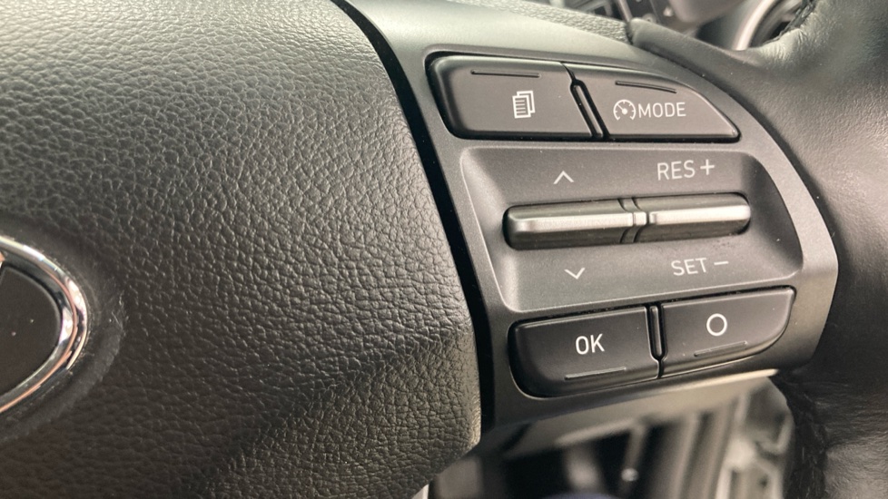 Hyundai KONA 1.0T GDi Blue Drive Premium SE 5dr Petrol Hatchback - Image 35