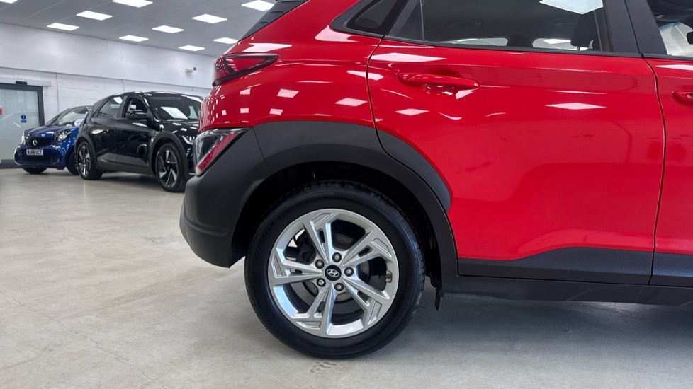 Hyundai KONA 1.0 TGDi 48V MHEV SE Connect 5dr Petrol Hatchback - Image 7