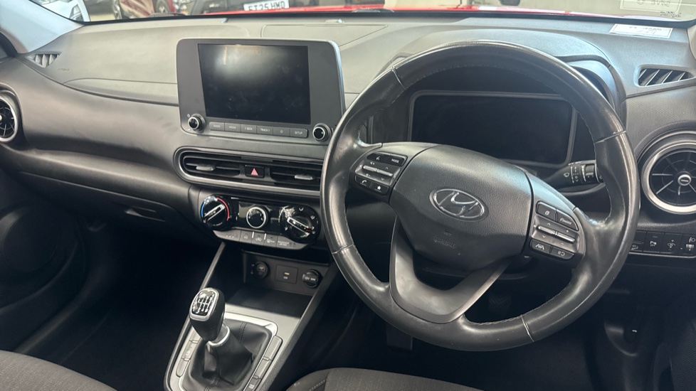 Hyundai KONA 1.0 TGDi 48V MHEV SE Connect 5dr Petrol Hatchback - Image 10