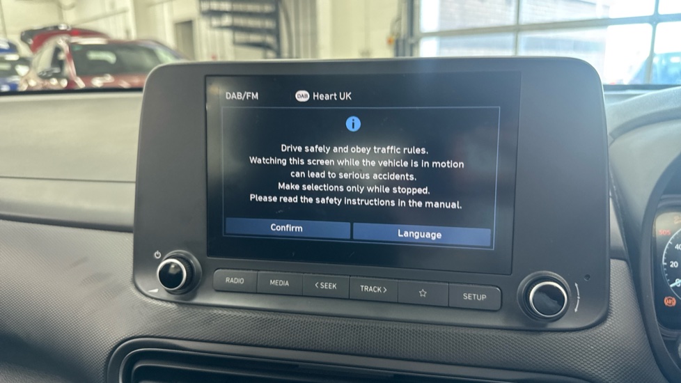 Hyundai KONA 1.0 TGDi 48V MHEV SE Connect 5dr Petrol Hatchback - Image 12
