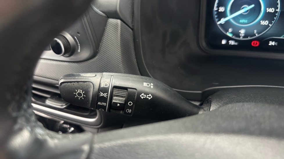 Hyundai KONA 1.0 TGDi 48V MHEV SE Connect 5dr Petrol Hatchback - Image 28
