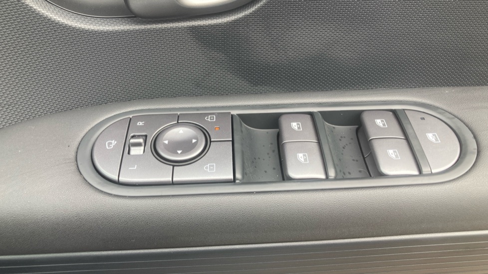 Hyundai IONIQ 5 125kW Advance 63 kWh 5dr Auto Electric Hatchback - Image 32