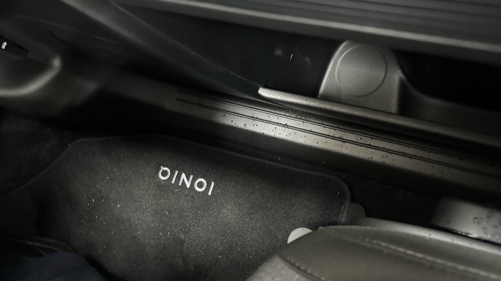 Hyundai IONIQ 5 125kW Advance 63 kWh 5dr Auto Electric Hatchback - Image 37