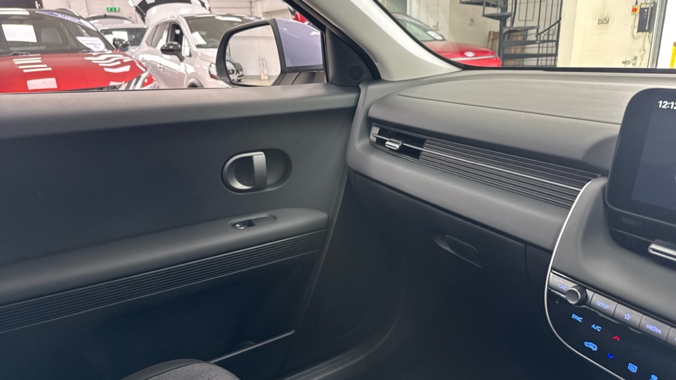 Hyundai IONIQ 5 125kW Advance 63 kWh 5dr Auto Electric Hatchback - Image 36