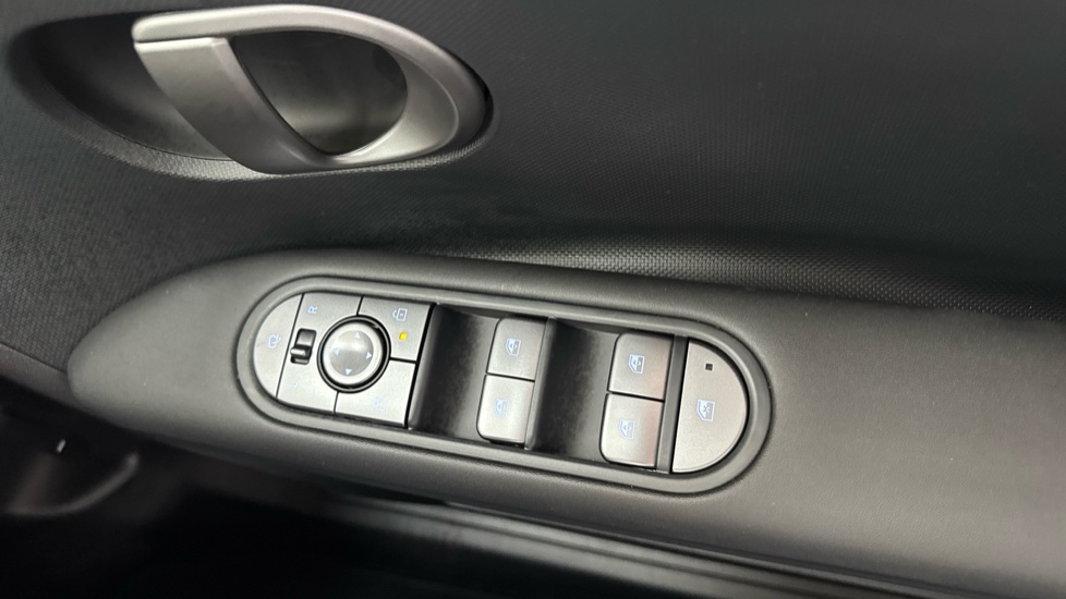 Hyundai IONIQ 5 125kW Advance 63 kWh 5dr Auto Electric Hatchback - Image 39