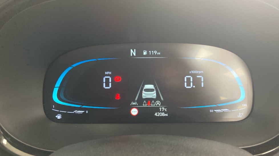 Hyundai i10 1.2 [79] Premium 5dr Auto [Nav] Petrol Hatchback - Image 18