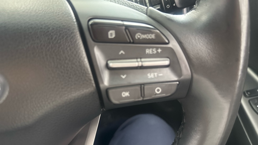 Hyundai KONA 1.0T GDi Blue Drive Premium 5dr Petrol Hatchback - Image 35