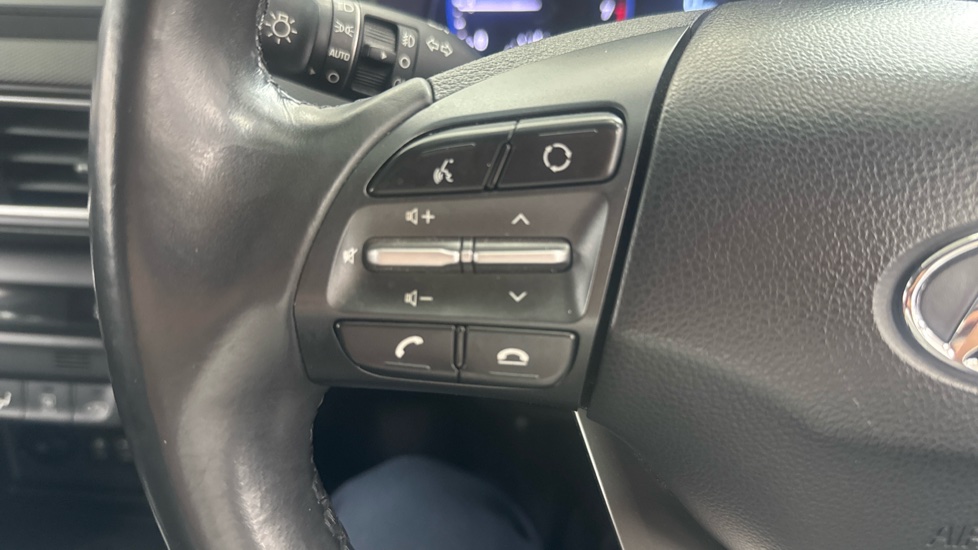 Hyundai KONA 1.0T GDi Blue Drive Premium 5dr Petrol Hatchback - Image 36