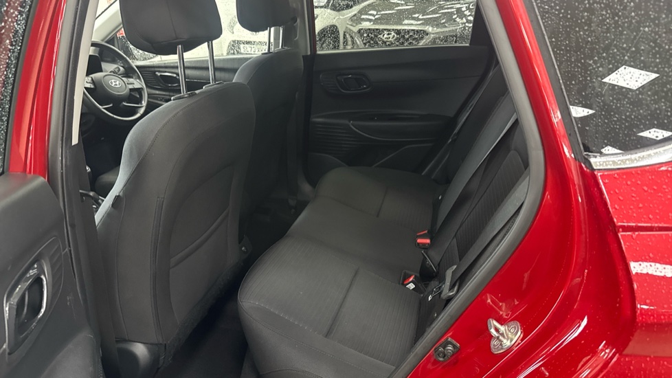 Hyundai i20 1.0T GDi 48V MHD Premium 5dr Petrol Hatchback - Image 16