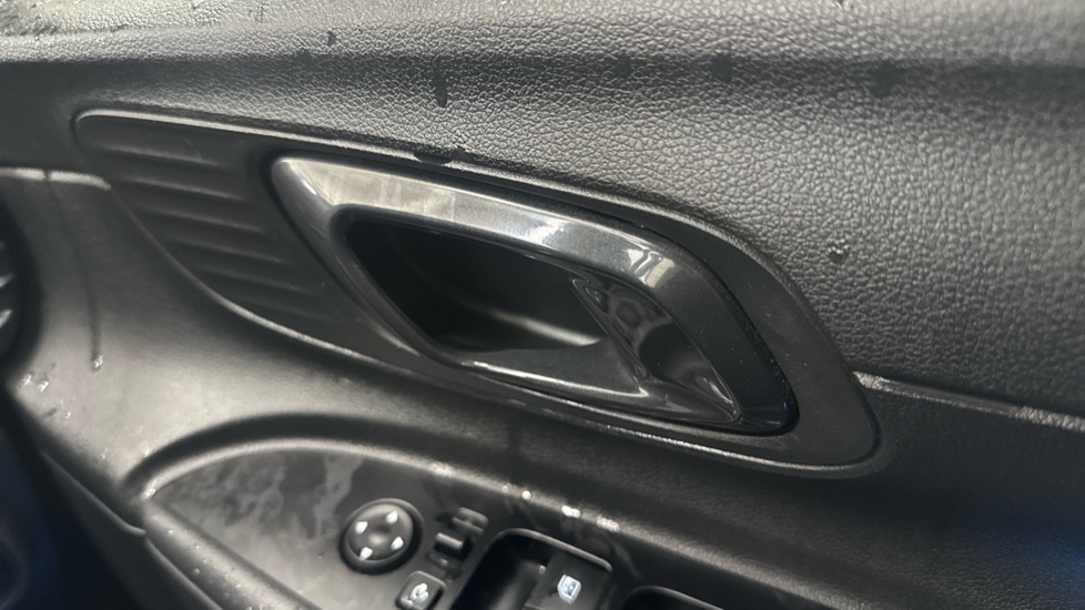 Hyundai i20 1.0T GDi 48V MHD Premium 5dr Petrol Hatchback - Image 35