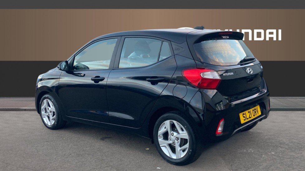 Hyundai i10 1.0 MPi SE Connect 5dr Petrol Hatchback - Image 2