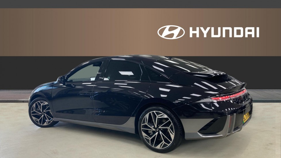 Hyundai IONIQ 6 239kW Ultimate 77kWh 4dr AWD Auto Electric Saloon - Image 2
