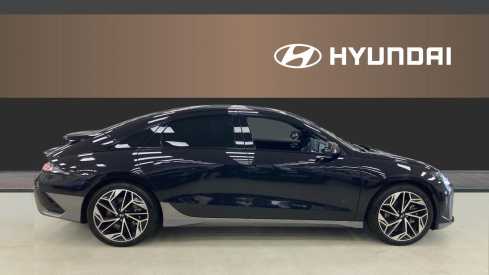 Hyundai IONIQ 6 239kW Ultimate 77kWh 4dr AWD Auto Electric Saloon - Image 5