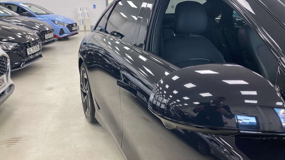 Hyundai IONIQ 6 239kW Ultimate 77kWh 4dr AWD Auto Electric Saloon - Image 22