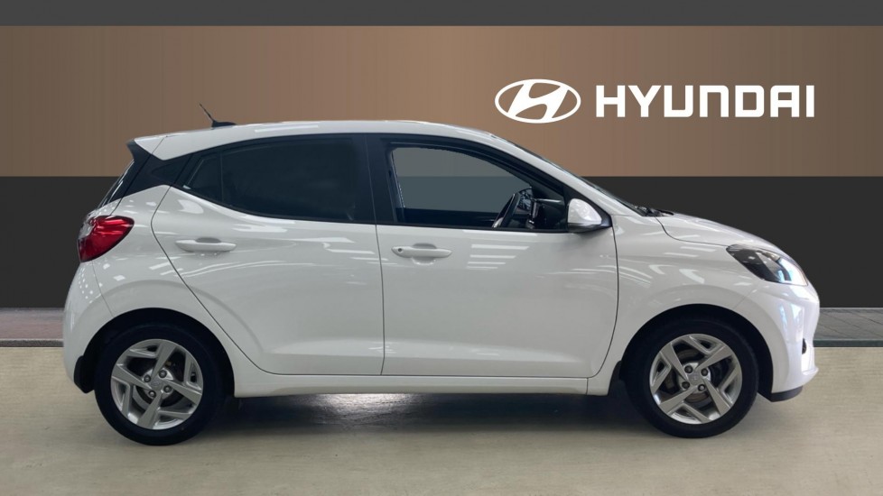 Hyundai i10 1.2 MPi SE Connect 5dr Auto Petrol Hatchback - Image 5