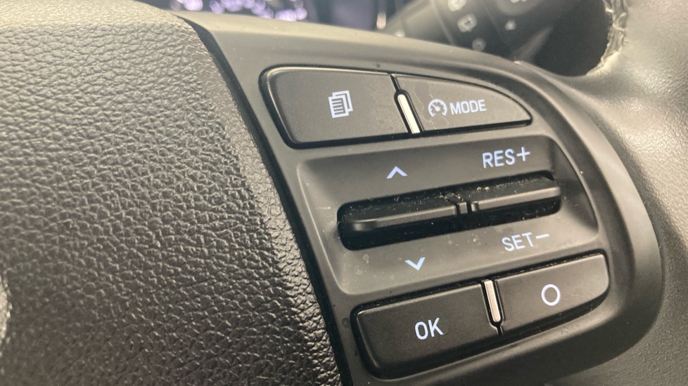 Hyundai i10 1.2 MPi SE Connect 5dr Auto Petrol Hatchback - Image 25