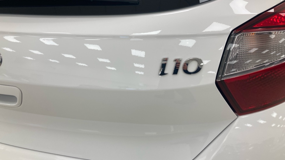 Hyundai i10 1.2 MPi SE Connect 5dr Auto Petrol Hatchback - Image 33