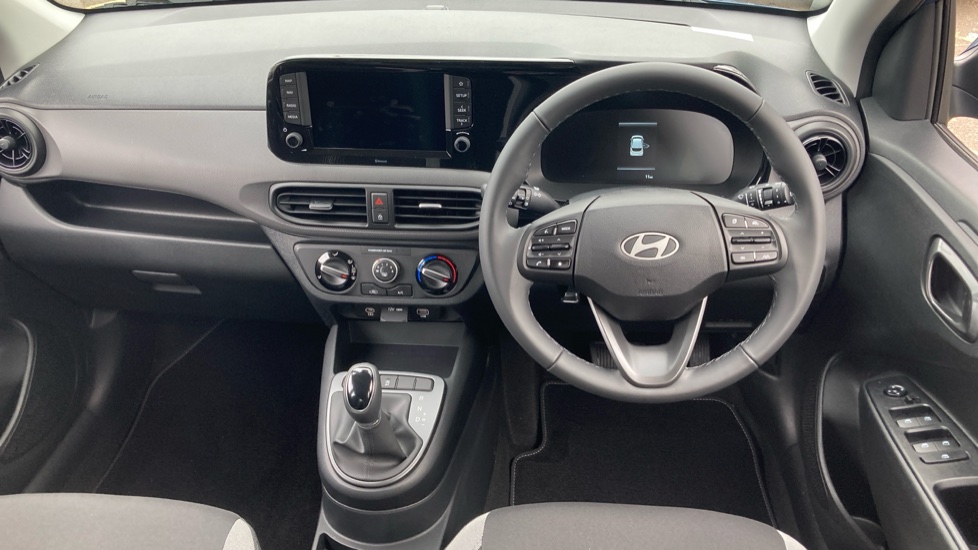Hyundai i10 1.0 [63] Advance 5dr Auto [Nav] Petrol Hatchback - Image 10
