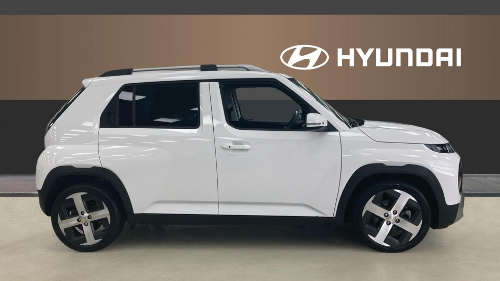 Hyundai INSTER 85kW 02 49kWh 5dr Auto Electric Hatchback - Image 5