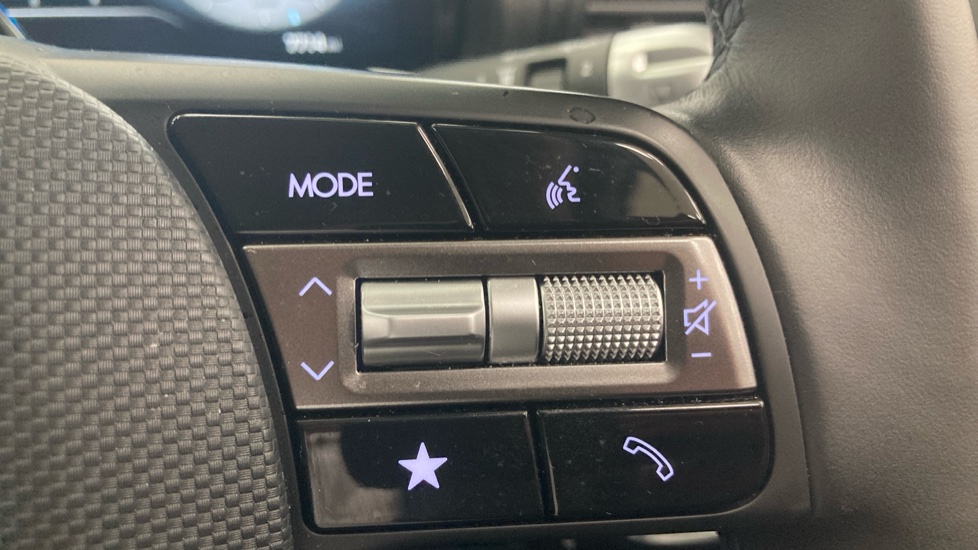 Hyundai INSTER 85kW 02 49kWh 5dr Auto Electric Hatchback - Image 22