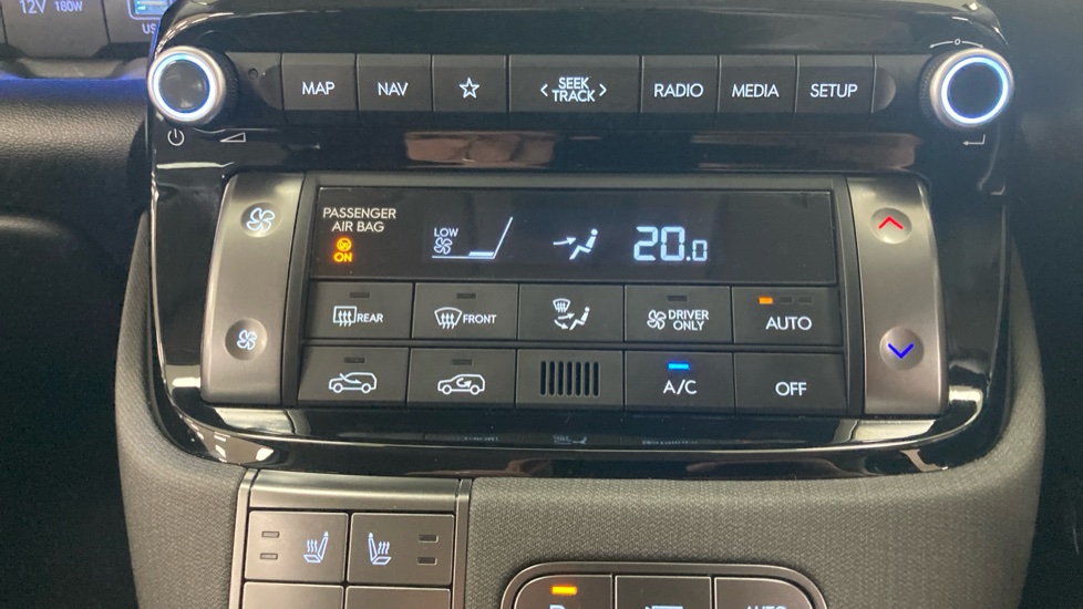 Hyundai INSTER 85kW 02 49kWh 5dr Auto Electric Hatchback - Image 29