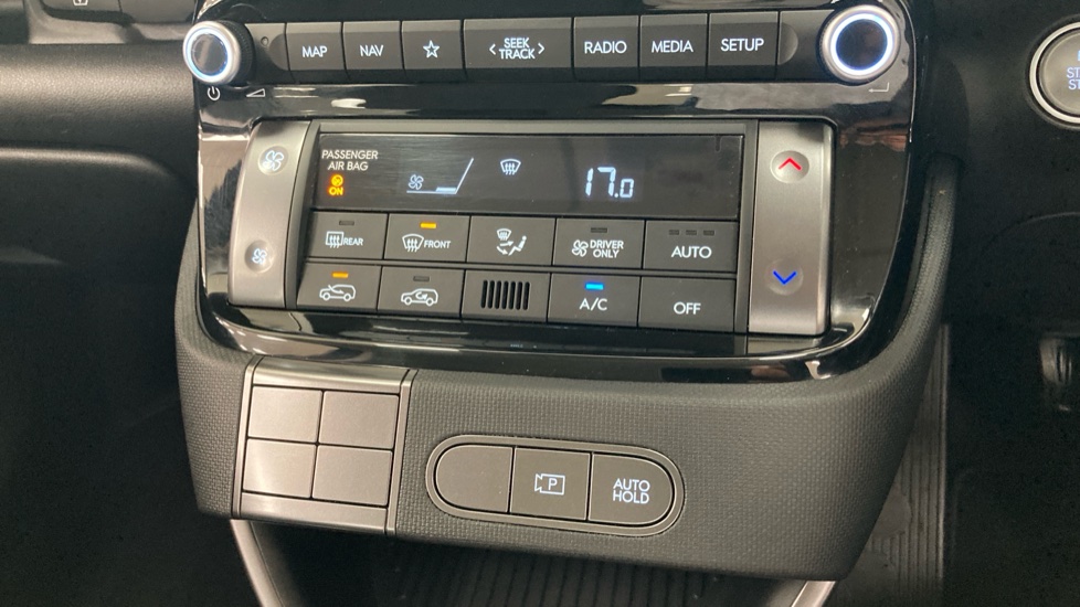 Hyundai INSTER 85kW 01 49kWh 5dr Auto Electric Hatchback - Image 24