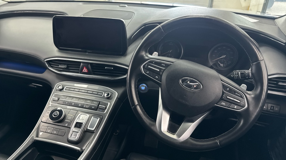 Hyundai SANTA FE 1.6 TGDi Hybrid Premium 5dr Auto Hybrid Estate - Image 10