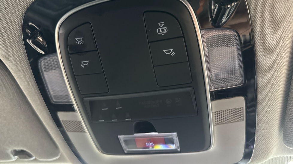 Hyundai SANTA FE 1.6 TGDi Hybrid Premium 5dr Auto Hybrid Estate - Image 34